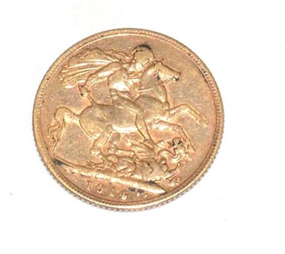 Lot 261 - 1914 gold full sovereign