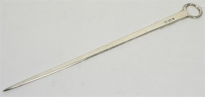 Lot 105 - A late George III silver meat skewer, makers stamp for Langlands & Robinson