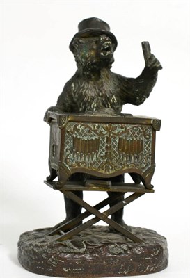 Lot 180 - A bronze novelty table snuff box modelled as a bear with an organ, after the model by...