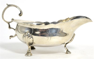 Lot 191 - A George III provincial silver sauce boat, James Crawford, Newcastle, 1770