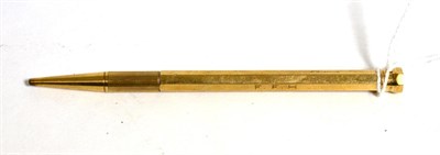 Lot 346 - A 9ct gold pencil