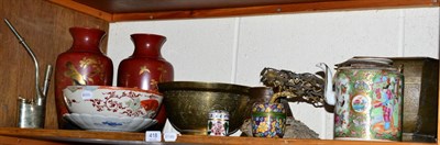 Lot 418 - Assorted oriental items including Imari porcelain; Canton porcelain teapot; enamelled vases;...