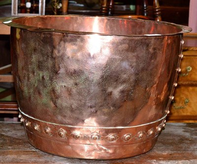 Lot 462 - A copper log bin