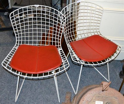 Lot 1076 - A pair of Harry Bertoia designed chairs by Knoll