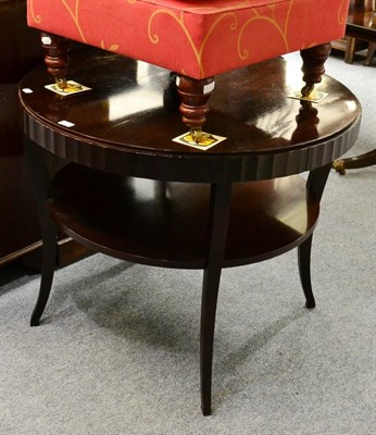 Lot 1109 - A circular Art Deco table