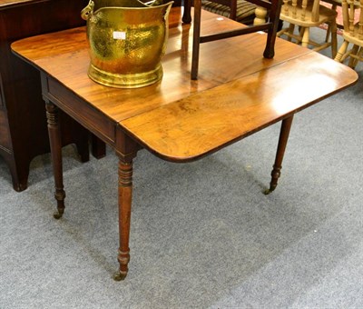 Lot 1122 - A George IV mahogany Pembroke table