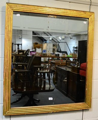 Lot 1133 - A late 19th/early 20th century gilt framed mirror