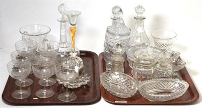 Lot 33 - Two trays of 19th and later cut and other glass