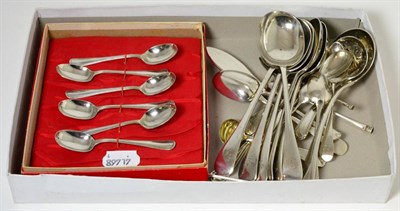 Lot 78 - Assorted items, silver spoons, some in sets