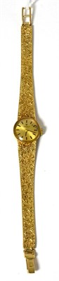 Lot 89 - A Tissot 9 carat gold lady's wristwatch