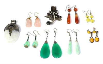 Lot 158 - Agate earrings, jade earrings, one hardstone earrings, moonstone pendant and garnet pendant