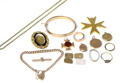 Lot 164 - A 9 carat gold bracelet, two 9 carat gold rings, a pair of 9 carat gold cufflinks, a locket, a...