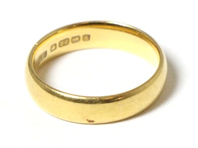 Lot 300 - A 22 carat gold band ring