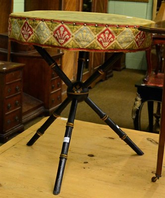 Lot 1310 - A mid 19th century ebonised gypsy table