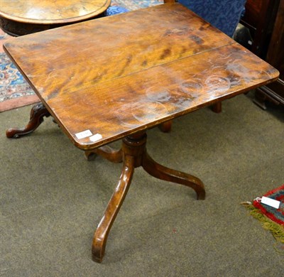 Lot 1316 - A 19th century tripod table