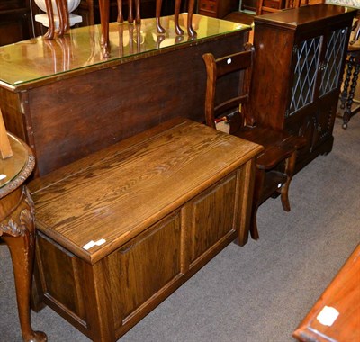 Lot 1330 - A 1920's oak leaded glass bookcase, an oak blanket box and a pair of library steps