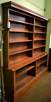 Lot 1333 - Bookcase cabinet