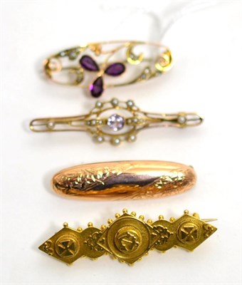 Lot 14 - A garnet and seed pearl clover brooch and three other Victorian brooches (4)