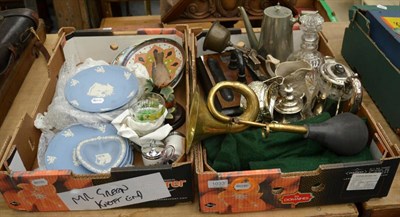 Lot 1033 - A group of 19th century and later silver plate, ceramics and glass including Wedgwood...