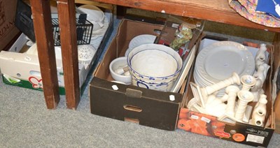 Lot 1046 - Assorted creamware pottery including Leeds Creamware Classical bough vase, decorative plates,...