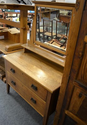 Lot 1063 - An Arts & Crafts dressing table