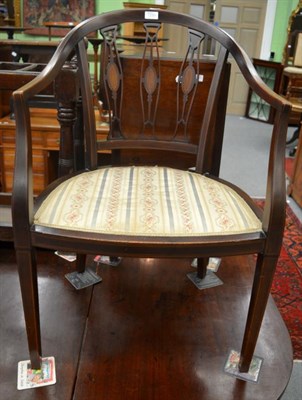 Lot 1299 - An Edwardian mahogany armchair