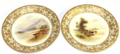 Lot 152 - A pair of Royal Worcester porcelain plates, 1912, painted by Harry Stinton, 22.7cm