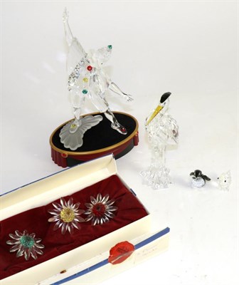 Lot 268 - A quantity of Swarovski, boxed including Heron, Pierrot (on stand), Marqurite's, small Swan,...