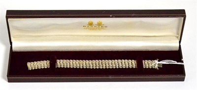 Lot 286 - A 9ct gold diamond set bracelet