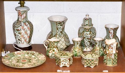 Lot 391 - A group of Masons applique pattern ceramics