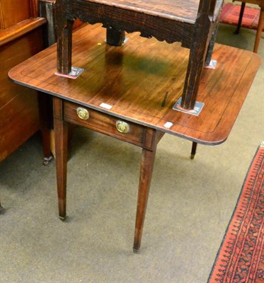 Lot 1325 - A 19th century mahogany Pembroke table