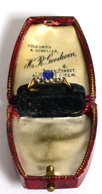 Lot 84 - A diamond and sapphire ring