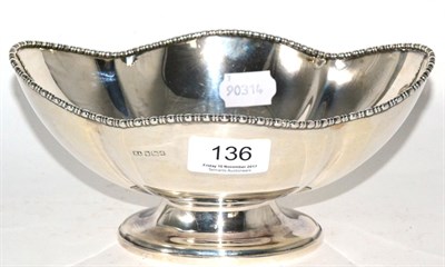 Lot 136 - Silver quatrefoil pedestal bowl, Sheffield hallmark