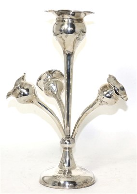 Lot 300 - A silver epergne, Birmingham 1915, 29.5cm high