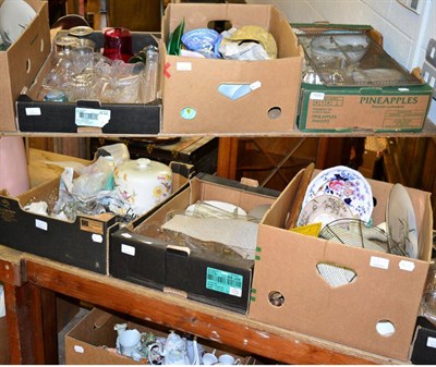 Lot 1000 - Six boxes of ceramics and glass