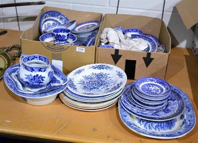 Lot 1096 - Quantity of blue and white ceramics