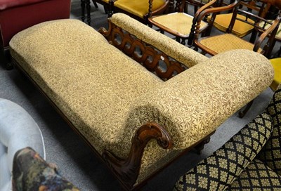 Lot 1398 - Victorian chaise longue