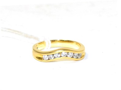 Lot 270 - An 18ct gold diamond ring, total estimated diamond weight 0.35 carat approximately