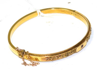 Lot 276 - A 15ct gold Victorian bangle