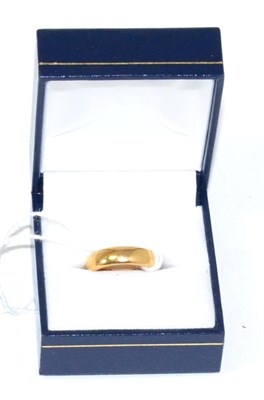 Lot 307 - A 22ct gold band ring, finger size K, 6.0g