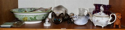 Lot 368 - A Bloor Derby teapot, Bing and Grondahl seagull with fish, Winstanley cat and kitten, fox...