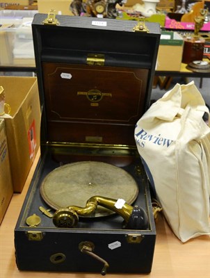 Lot 1114 - A Columbia gramophone and a quantity of records