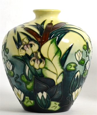 Lot 94 - A Moorcroft 'Bullrush' vase