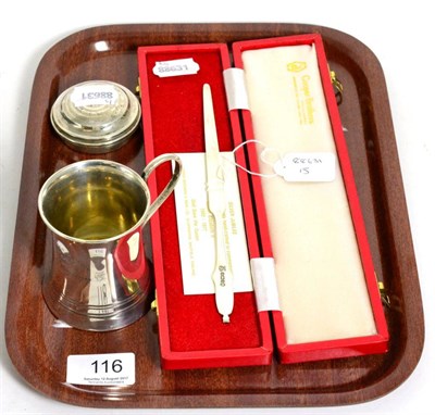 Lot 116 - Silver Jubilee knife, silver mug and a silver box and cover