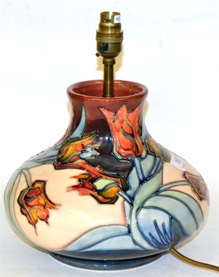 Lot 165 - A Moorcroft ";Tulip"; table lamp