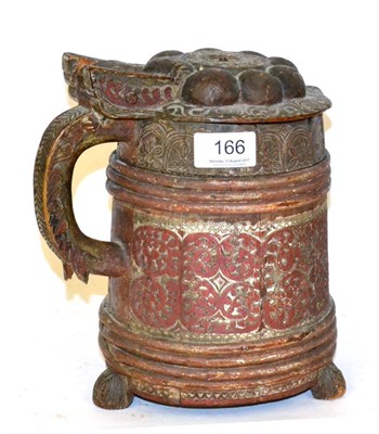 Lot 166 - A 17th century Norwegian coopered peg tankard (a.f.)