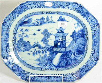 Lot 181 - A 19th century Chinese export blue and white meat plate