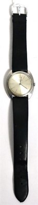 Lot 197 - A stainless steel wristwatch signed Longines