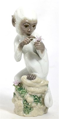 Lot 272 - Lladro The Monkey (Chinese Zodiac Collection) no. 6962