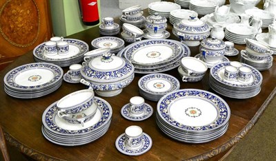 Lot 354 - Wedgwood Florentine comprehensive dinner service (approximately 99 pieces)